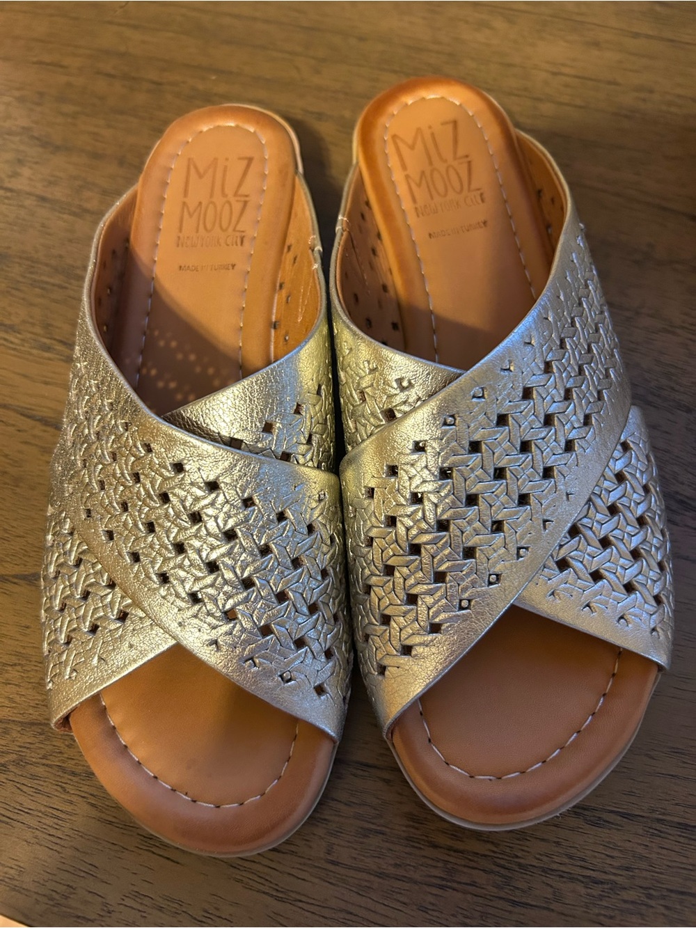 Miz Mooz Jaylene Metallic Woven Slide Sandals - new without tags. Size 39